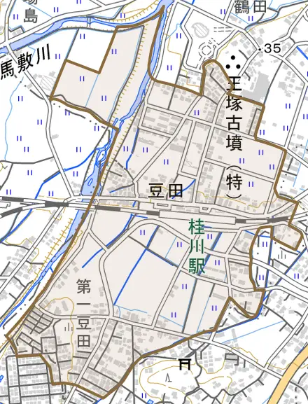 大字豆田とその周辺の地図。町の範囲を重ねている