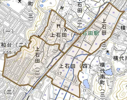 上石田とその周辺の地図。町の範囲を重ねている