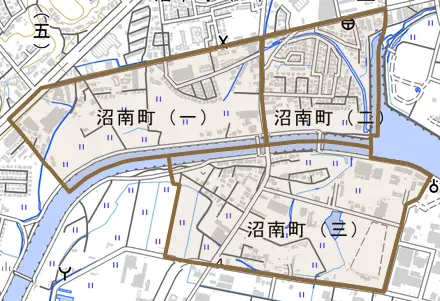 沼南町とその周辺の地図。町の範囲を重ねている