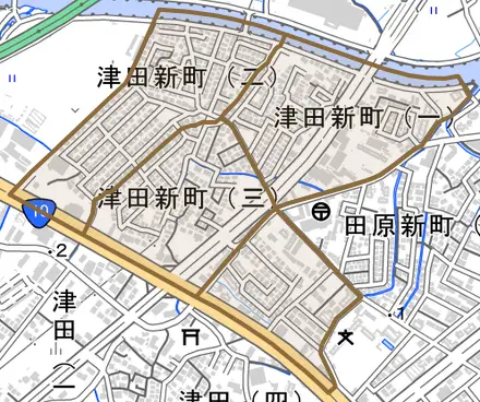 津田新町とその周辺の地図。町の範囲を重ねている