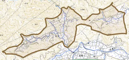 大字辻三とその周辺の地図。町の範囲を重ねている