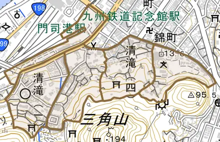 清滝とその周辺の地図。町の範囲を重ねている