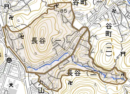 長谷とその周辺の地図。町の範囲を重ねている