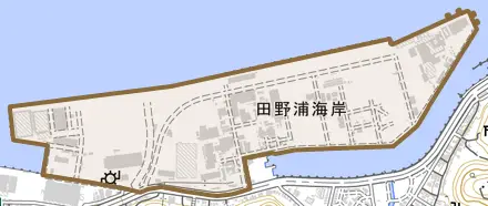 田野浦海岸とその周辺の地図。町の範囲を重ねている