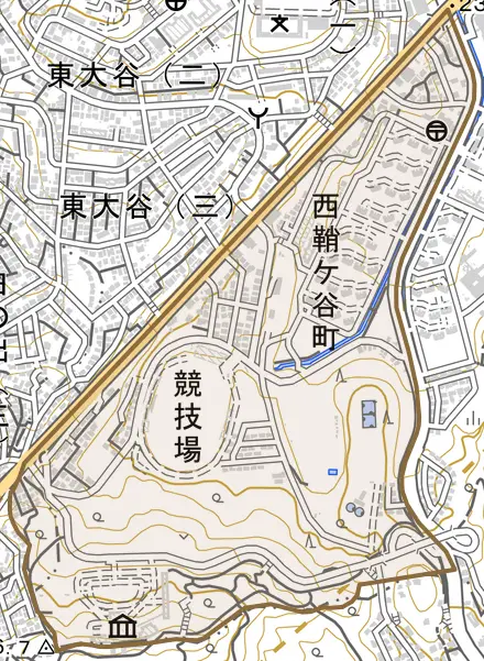 西鞘ケ谷町とその周辺の地図。町の範囲を重ねている