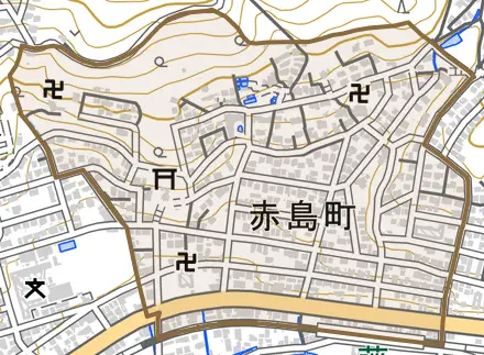 赤島町とその周辺の地図。町の範囲を重ねている