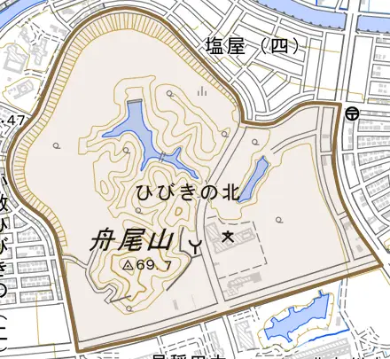 ひびきの北とその周辺の地図。町の範囲を重ねている