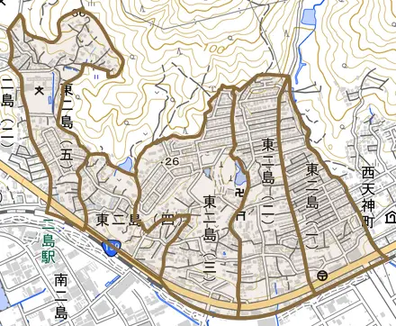 東二島とその周辺の地図。町の範囲を重ねている