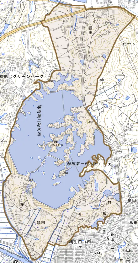 大字頓田とその周辺の地図。町の範囲を重ねている