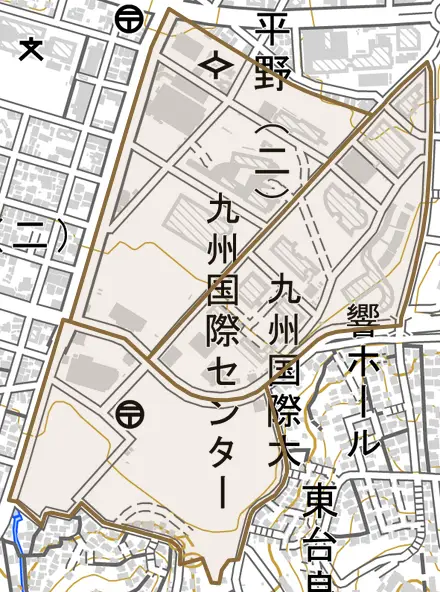 平野とその周辺の地図。町の範囲を重ねている
