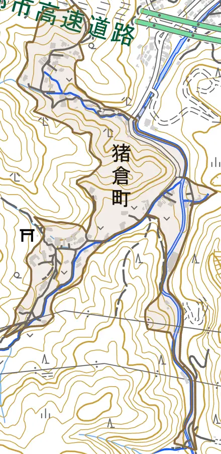猪倉町とその周辺の地図。町の範囲を重ねている