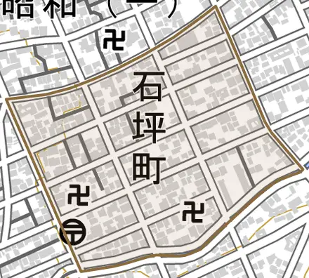 石坪町とその周辺の地図。町の範囲を重ねている