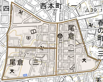 尾倉とその周辺の地図。町の範囲を重ねている