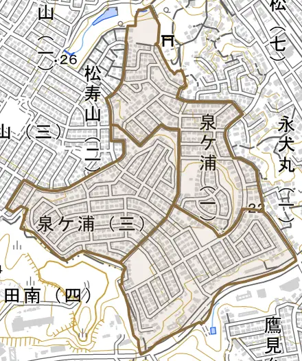 泉ケ浦とその周辺の地図。町の範囲を重ねている