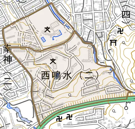 西鳴水とその周辺の地図。町の範囲を重ねている