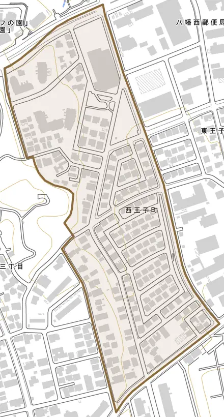 西王子町とその周辺の地図。町の範囲を重ねている