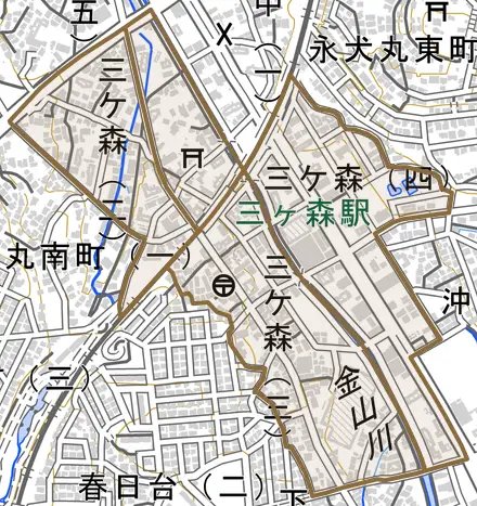 三ケ森とその周辺の地図。町の範囲を重ねている