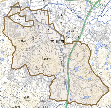 青柳とその周辺の地図。町の範囲を重ねている