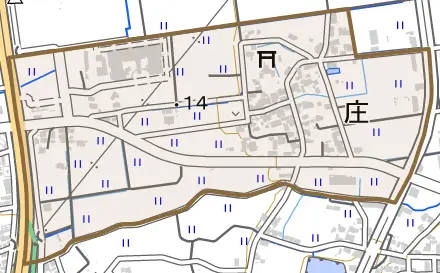 庄とその周辺の地図。町の範囲を重ねている
