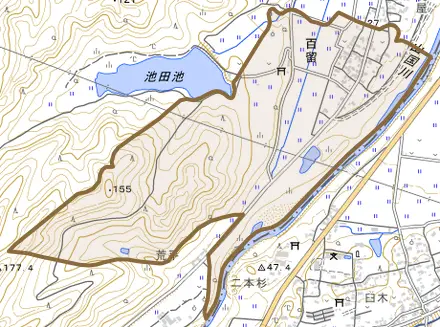 大字百留とその周辺の地図。町の範囲を重ねている