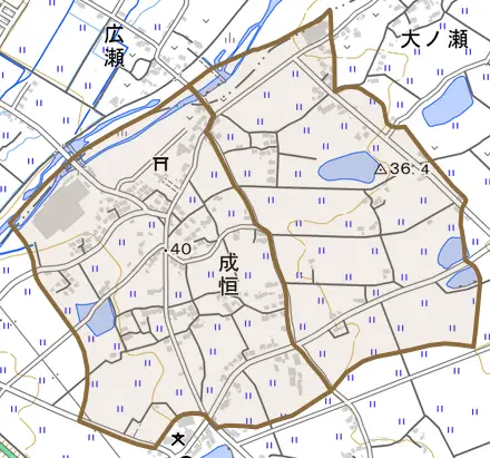 大字成恒とその周辺の地図。町の範囲を重ねている