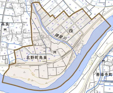 北野町鳥巣とその周辺の地図。町の範囲を重ねている