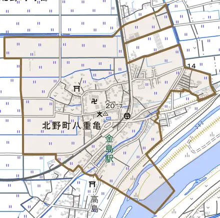 北野町八重亀とその周辺の地図。町の範囲を重ねている
