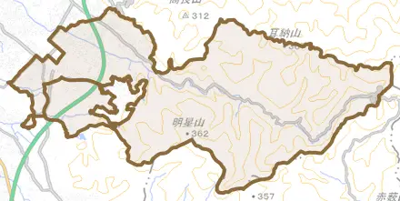 高良内町とその周辺の地図。町の範囲を重ねている