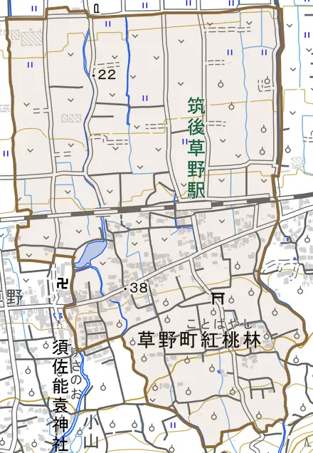 草野町紅桃林とその周辺の地図。町の範囲を重ねている