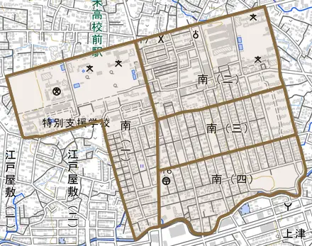 南とその周辺の地図。町の範囲を重ねている