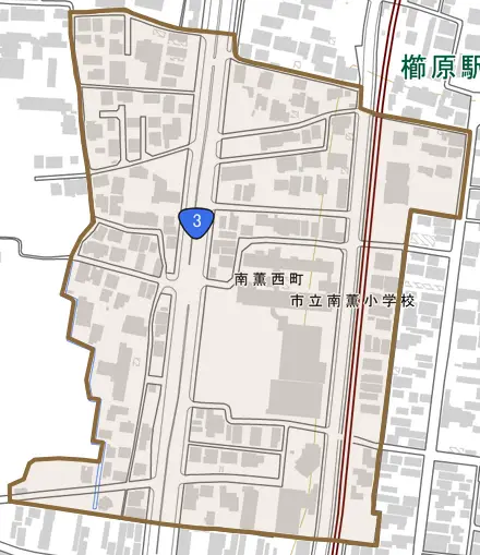 南薫西町とその周辺の地図。町の範囲を重ねている