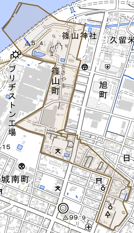 篠山町とその周辺の地図。町の範囲を重ねている