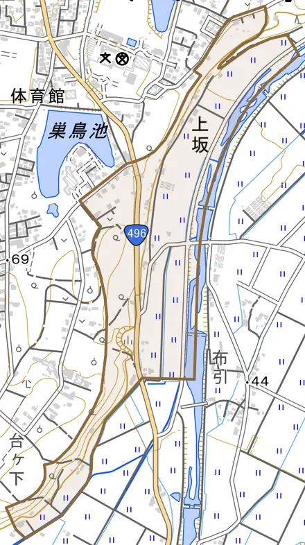 上坂とその周辺の地図。町の範囲を重ねている