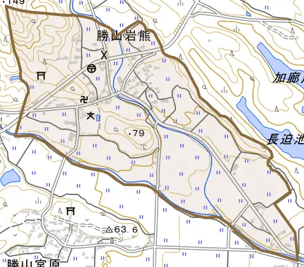 勝山岩熊とその周辺の地図。町の範囲を重ねている