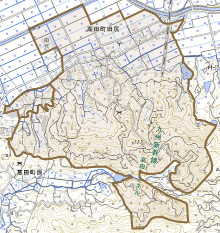 高田町田尻とその周辺の地図。町の範囲を重ねている