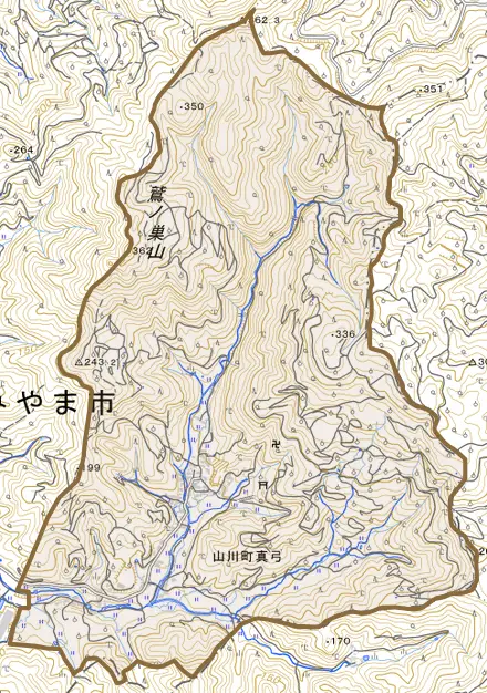 山川町真弓とその周辺の地図。町の範囲を重ねている