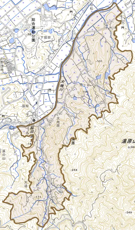 湯原とその周辺の地図。町の範囲を重ねている