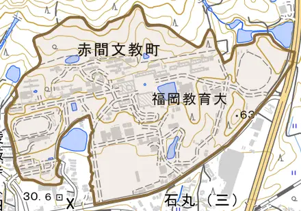赤間文教町とその周辺の地図。町の範囲を重ねている