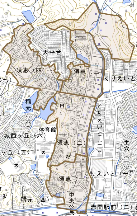 須恵とその周辺の地図。町の範囲を重ねている