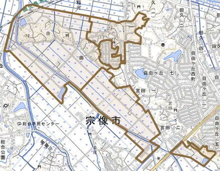 曲とその周辺の地図。町の範囲を重ねている