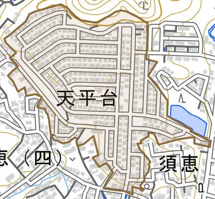 天平台とその周辺の地図。町の範囲を重ねている