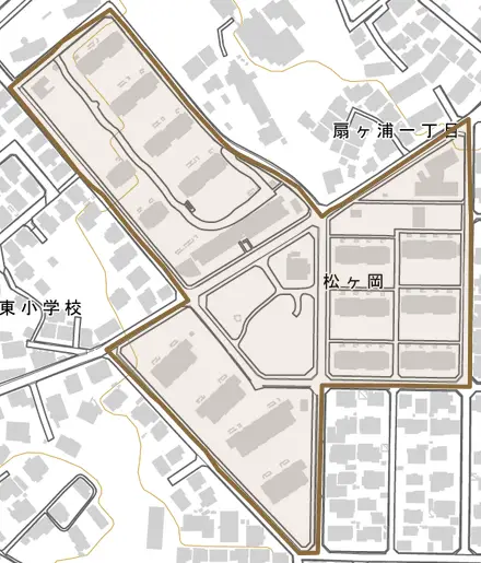 松ヶ岡とその周辺の地図。町の範囲を重ねている