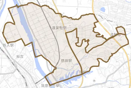 大字感田とその周辺の地図。町の範囲を重ねている