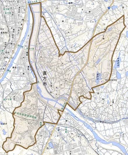 大字下境とその周辺の地図。町の範囲を重ねている