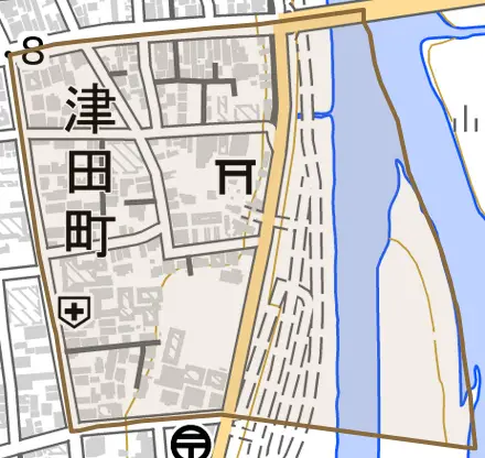 津田町とその周辺の地図。町の範囲を重ねている