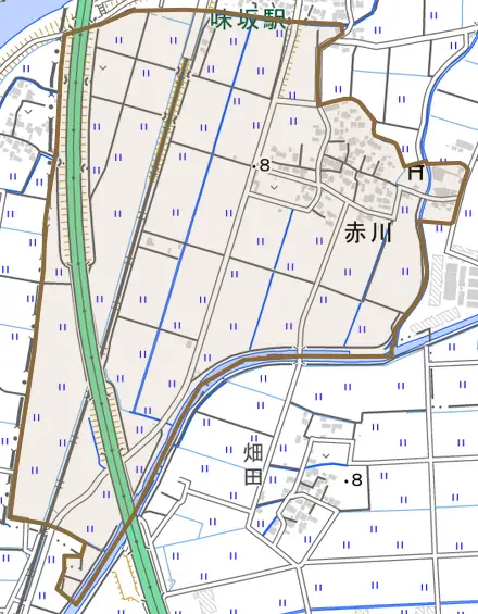 赤川とその周辺の地図。町の範囲を重ねている