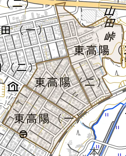 東高陽とその周辺の地図。町の範囲を重ねている
