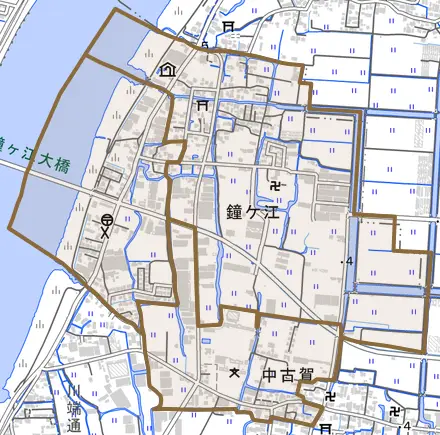 大字鐘ケ江とその周辺の地図。町の範囲を重ねている