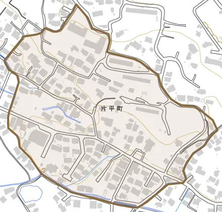 片平町とその周辺の地図。町の範囲を重ねている
