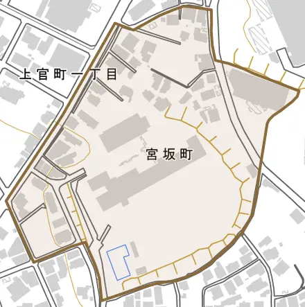 宮坂町とその周辺の地図。町の範囲を重ねている